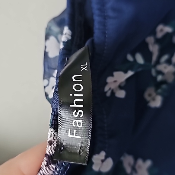 Fashion Navy Blue Floral Ruched Long Sleeve Dress - Picture 3 of 7